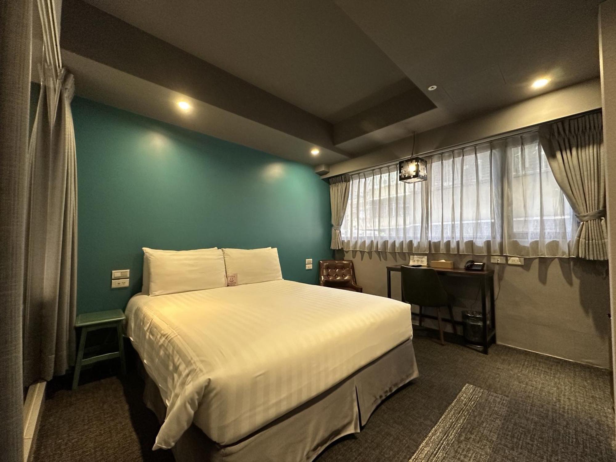 Cho Hotel 3 Taipei Exterior photo